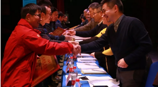 歲末迎春丨滬、浙、閩三地的年會(huì)是怎樣的？小f告訴你